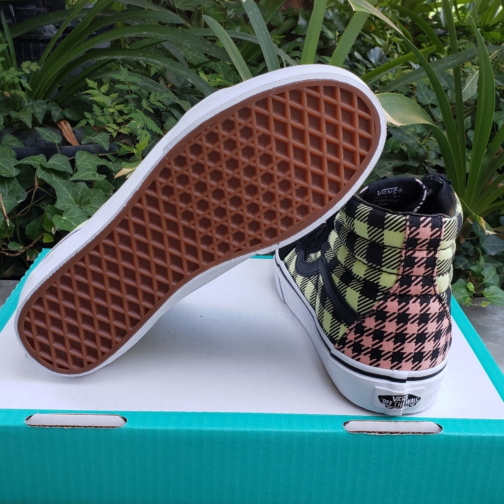 80's Inspired Plaid Sk8-Hi VANS - Picture 12 of 13